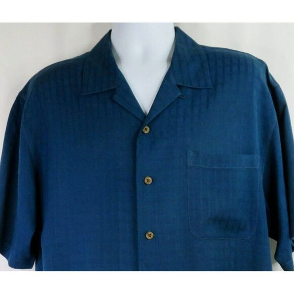 Tommy Bahama Hawaiian Aloha Shirt Mens Large Textured Blue Plaid Tone on Tone - Picture 1 of 13